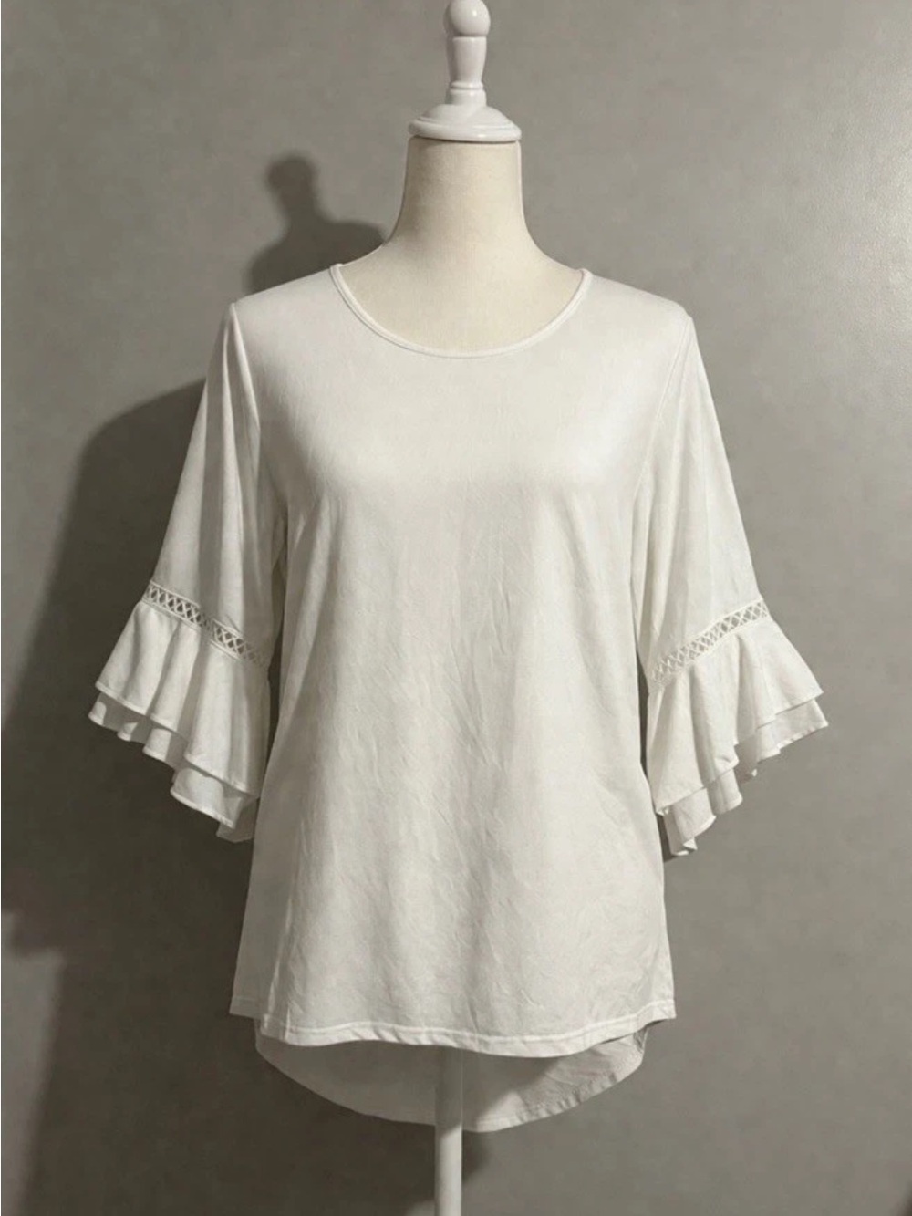 Lildy Woman's L-XL Soft White Crochet Accent 3/4 Bell Sleeve Tunic Blouse